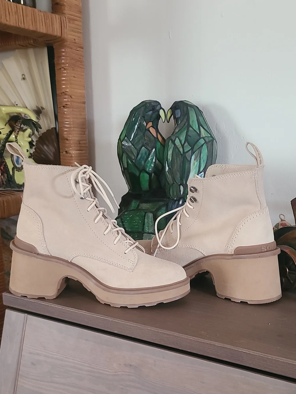 Sorel Hi-Line Heel Lace Up Boots Size 8